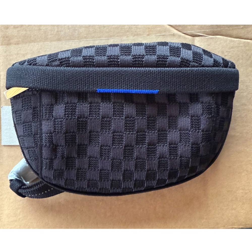 The Casual Sling in Black Sand